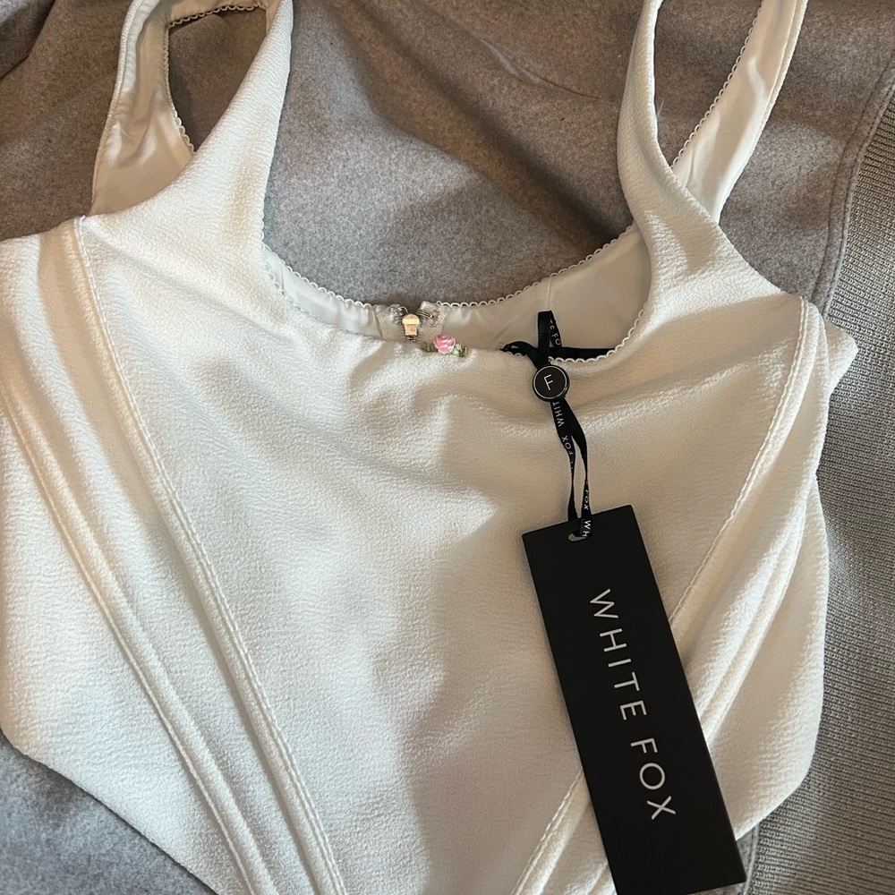 White Fox Boutique White Top